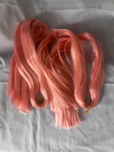 Doll hair for rerooting pink