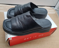 Ecco ladies soft black leather