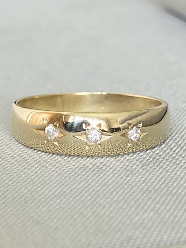 Gents 9ct gold 3 - gents, stone