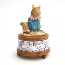 Brambly Hedge Wilfred Musical Figurine BH50 Border Fine Arts - Boxed
