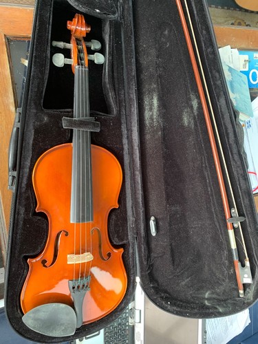 Student violin with case bow - with,