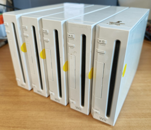 Nintendo wii console white - nintendo,