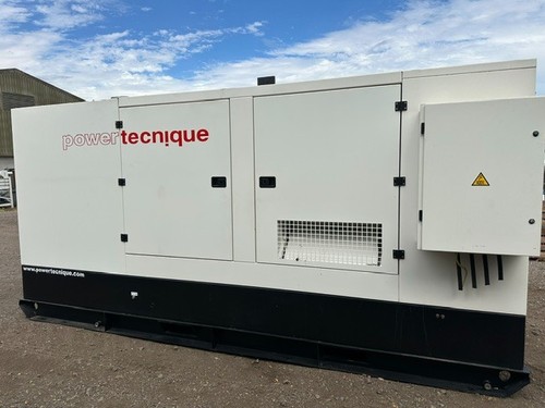 Volvo 375 kva - ,