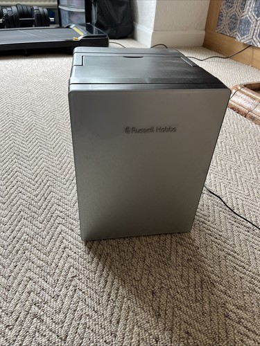 Russell hobbs rh8clr8001s - hobbs, 8l