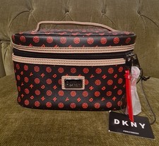 DKNY Signature Vanity Case |