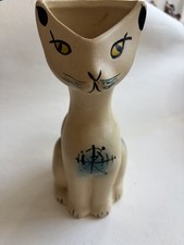 Arthur Wood scoop neck Cat
