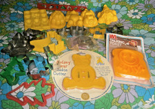 Job Lot - 22 x Cookie cutters, moulds and icing guides - and art stencils