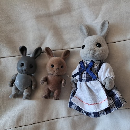Sylvanian rabbits