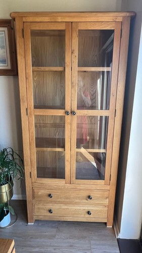 Oak cabinet cupboard vgc - oak,