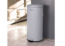 30L Round Retro Kitchen Pedal Bin Light Grey - grade B return RRP £46.99