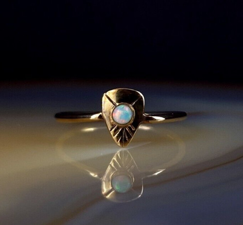 Ring gold 333 opal - ,