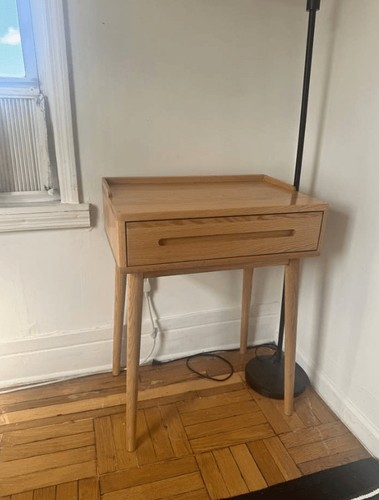 Small desk - small,