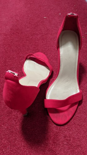 Ladies heels size - ladies,