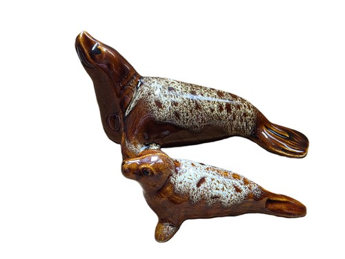 Brown pottery seals mother and - brown,