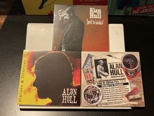 Alan Hull..statues And