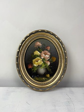 Vintage Oval Floral Bouquet