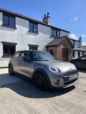 2017 MINI Cooper