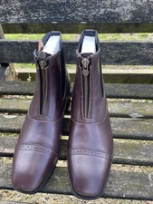 NEW Ariat Square toed Paddock