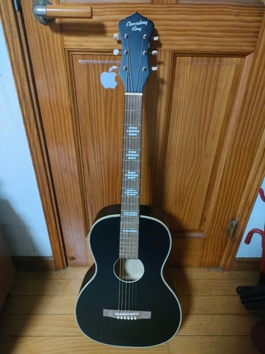 Recording king acoustic guitar - recording,
