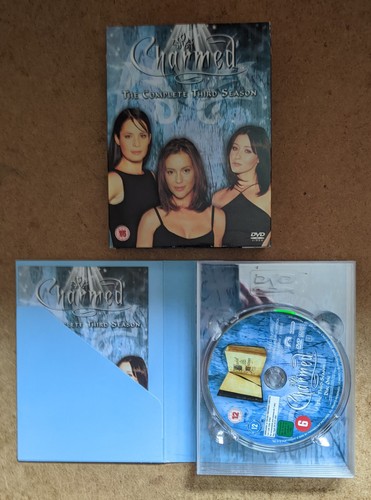 Dvd box set charmed season - box,