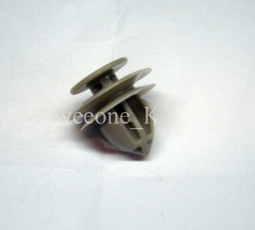 Pieces door panel clips - 10,