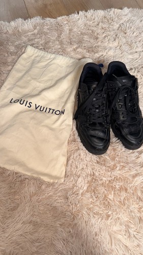 Louis vuitton black - louis,