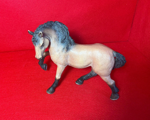 Schleich horse 2009 - horse,