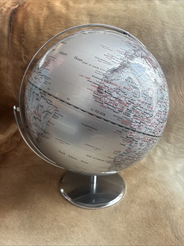 Spinning globe atlas - spinning, silver