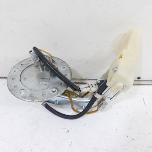 Suzuki 800 05 fuel - 800, ez:05