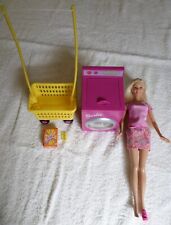 BARBIE Wash 'n Wear Playset with Washing Machine, Washing Basket and Line 2001