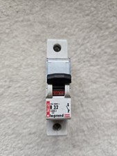 Legrand B32,B6 Type B Circuit