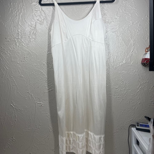 Anthro lll white - white, trim