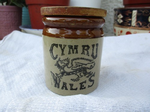 Small vintage cymru wales - vintage,