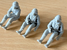 3 x Seated FDM printed  1/32