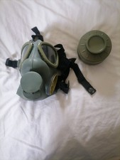   Gas Mask with Carbon Filter