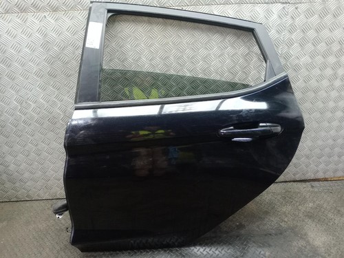 Ford fiesta door - ford, left