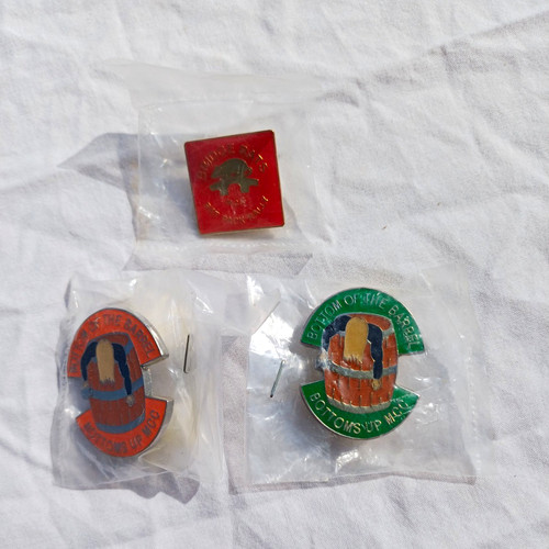 Enamel pin badges - badges, of