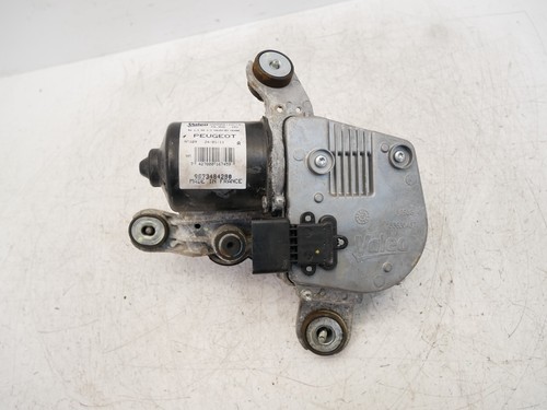 Windshield wiper engine