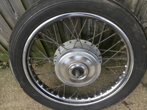 Triumph bsa front - front, 18”