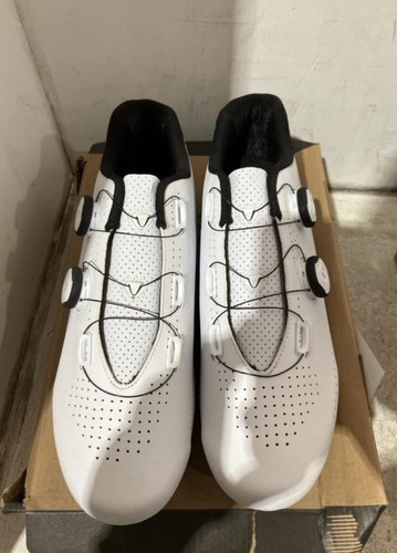 Boardman carbon road cycle