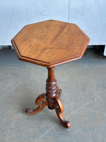 Victorian carved walnut - a,