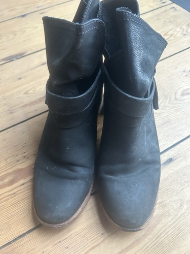 Uggs biker style - uggs,