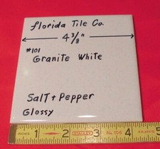 1 pc. Salt + Pepper / Granite