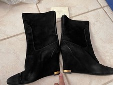LOUIS VUITTON GOLD LOGO~BLACK