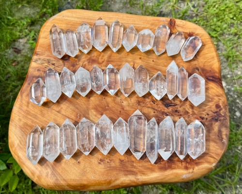 Double terminated clear - terminated, quartz