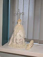 Jewellery Mannequin Lady Display Holder Stand & Shoe White Wedding Dress
