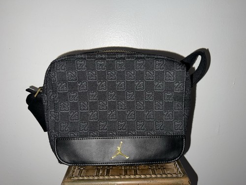 Nike jordan monogram - nike,