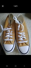 Converse Pumps Size  4.5 Brand New Without Box