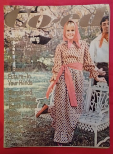 February 1971 girl s - 1971, girl's