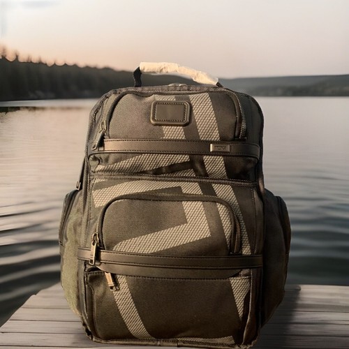 Tumi brief backpack reflective - brief,